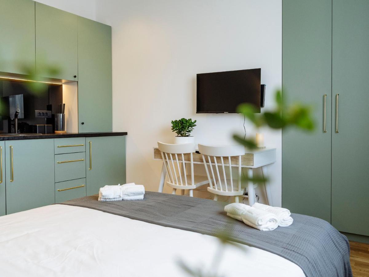 Beautiful Modern Studio - Cismigiu Park - Netflix Βουκουρέστι Εξωτερικό φωτογραφία