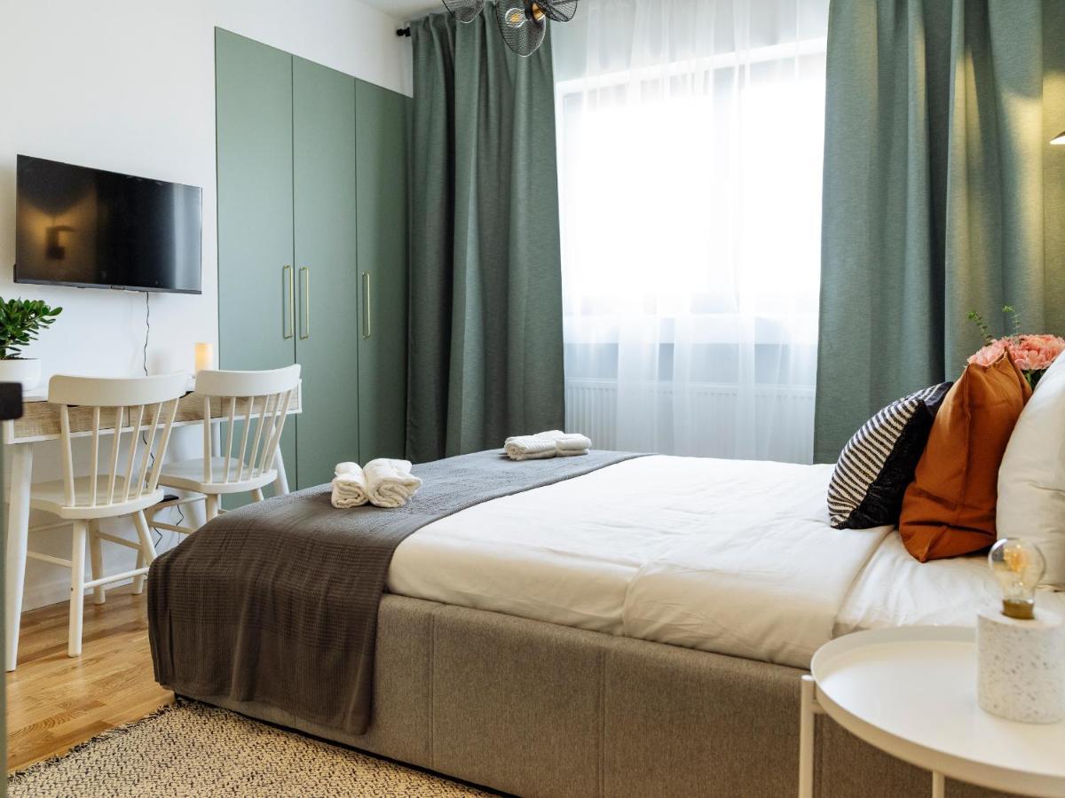 Beautiful Modern Studio - Cismigiu Park - Netflix Βουκουρέστι Εξωτερικό φωτογραφία