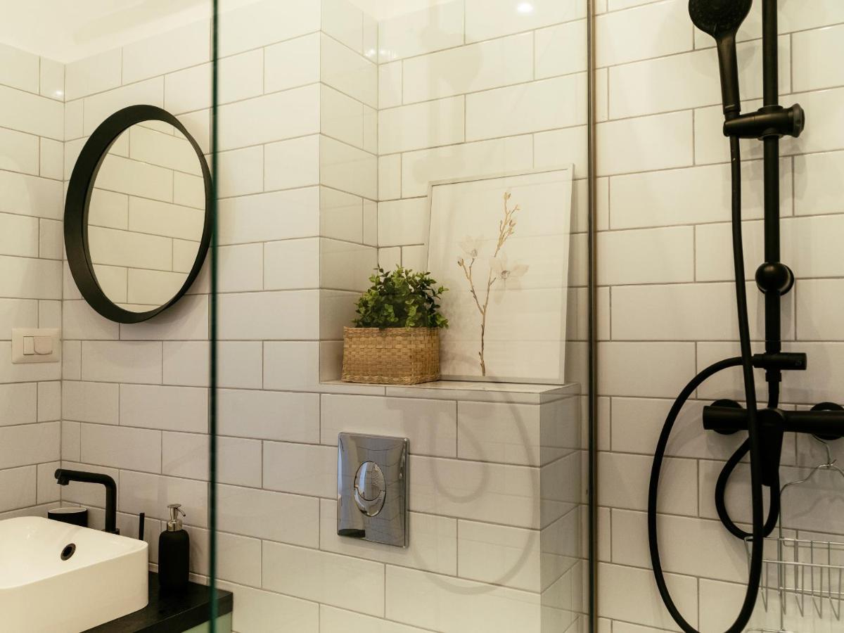 Beautiful Modern Studio - Cismigiu Park - Netflix Βουκουρέστι Εξωτερικό φωτογραφία